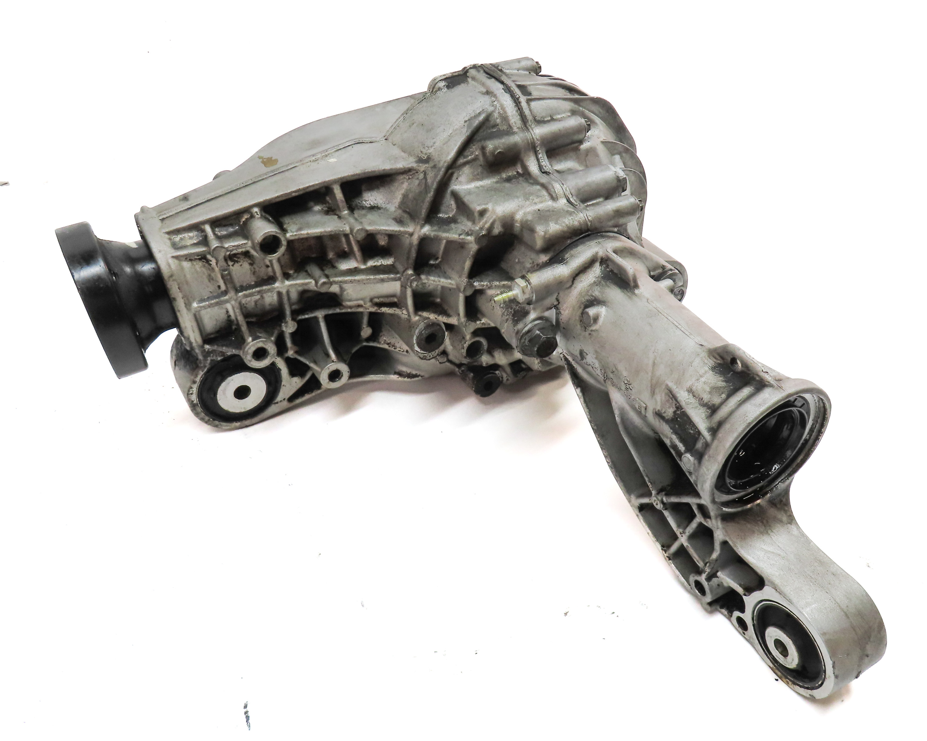 2006-2011 MB ML350 (W164) FRONT DIFFERENTIAL GEAR CARRIER ASSEMBLY (3.90 RATIO) — exact item pictured